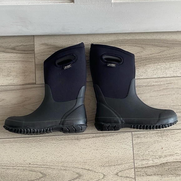 Bogs Kids Classic High Handles Winter Boots - Picture 6 of 10